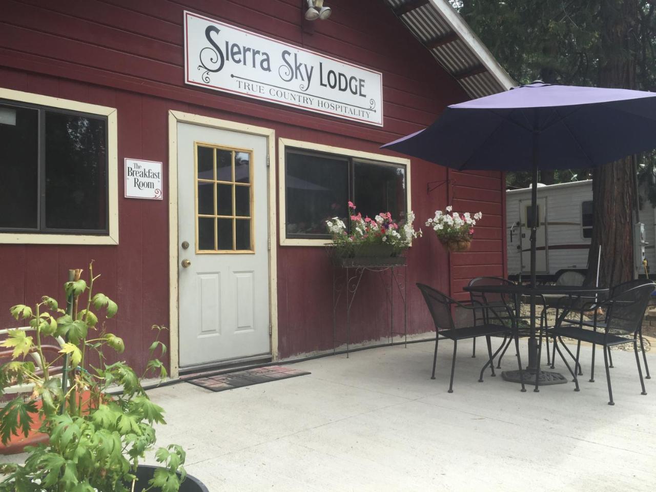 Sierra Sky Lodge Sloat ภายนอก รูปภาพ